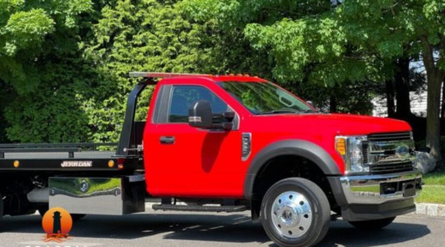 Oceanside’s 10 Best Tow Trucks for Coastal and City Drivers